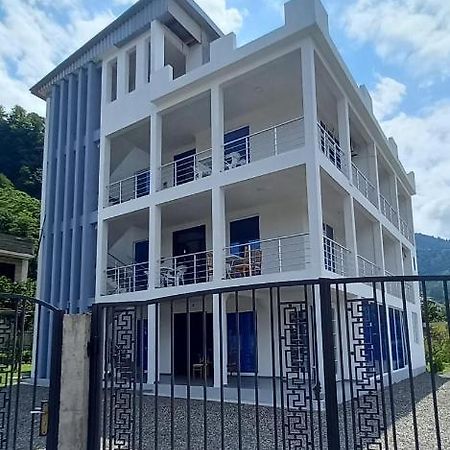 Guest House Marineza Гонио Екстериор снимка