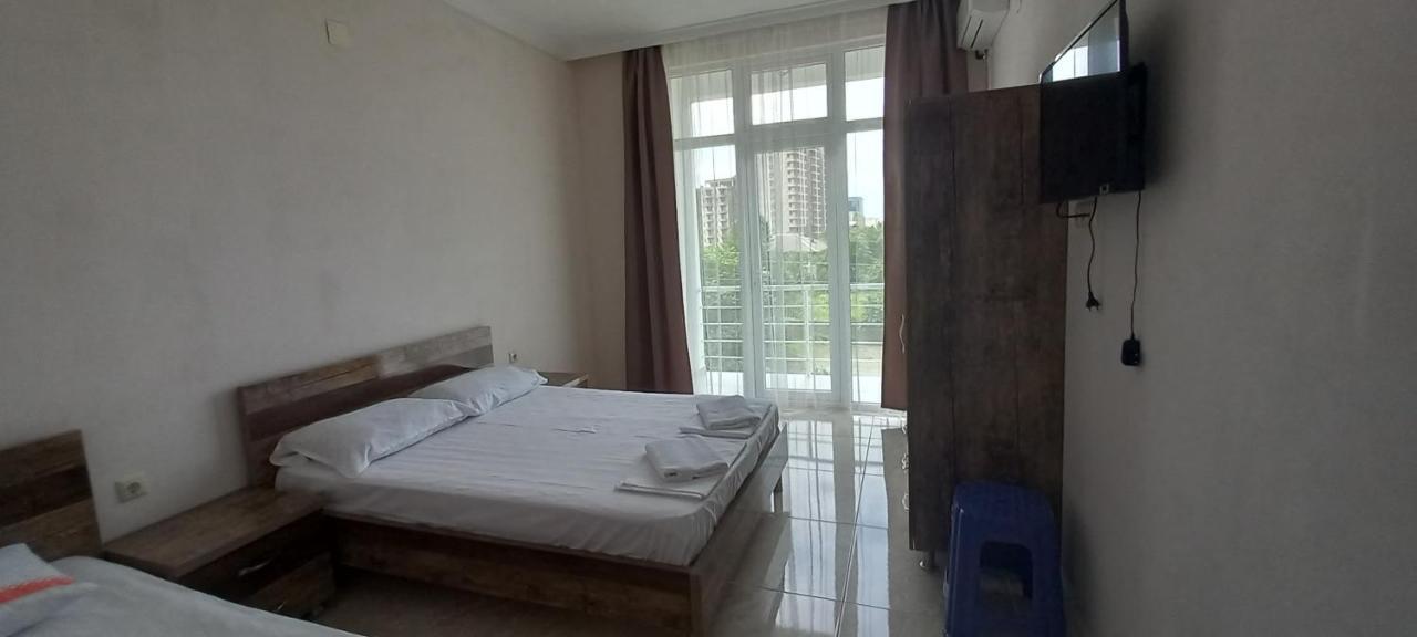 Guest House Marineza Гонио Екстериор снимка